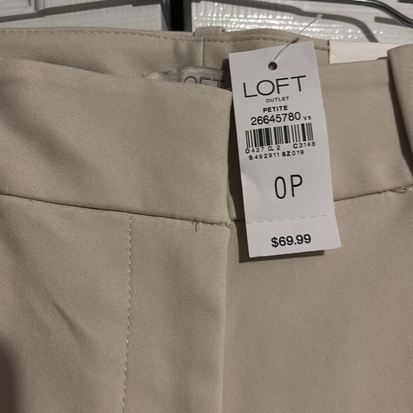 NWT LOFT modern skinny petite pants in cream size 0P - Picture 2 of 9